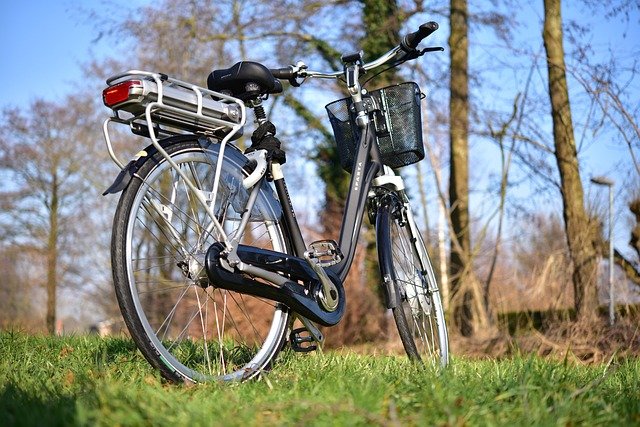 Are E-bikes Allowed On Bike Paths And Trails?