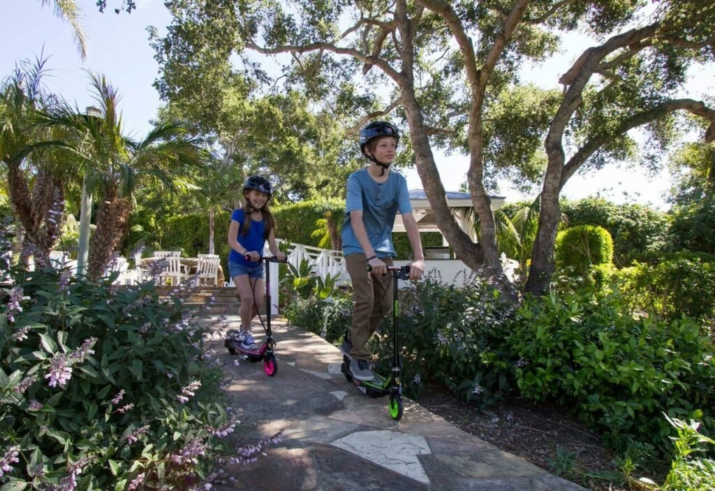 Razor Power Core E90 Electric Scooter, Pink